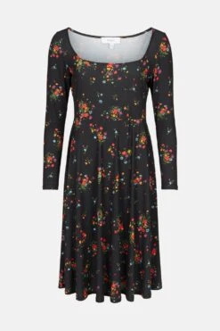 Coast Voop Neck Fit And Flare Printed Jersey Dress 9 Coast Voop Neck Fit And Flare Printed Jersey Dress -Simply Feminine Shop acc02946 multi xl 3