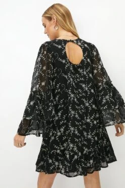 Coast Premium Georgette Broderie Flare Sleeve Dress 8 Coast Premium Georgette Broderie Flare Sleeve Dress -Simply Feminine Shop acc03214 black xl 2