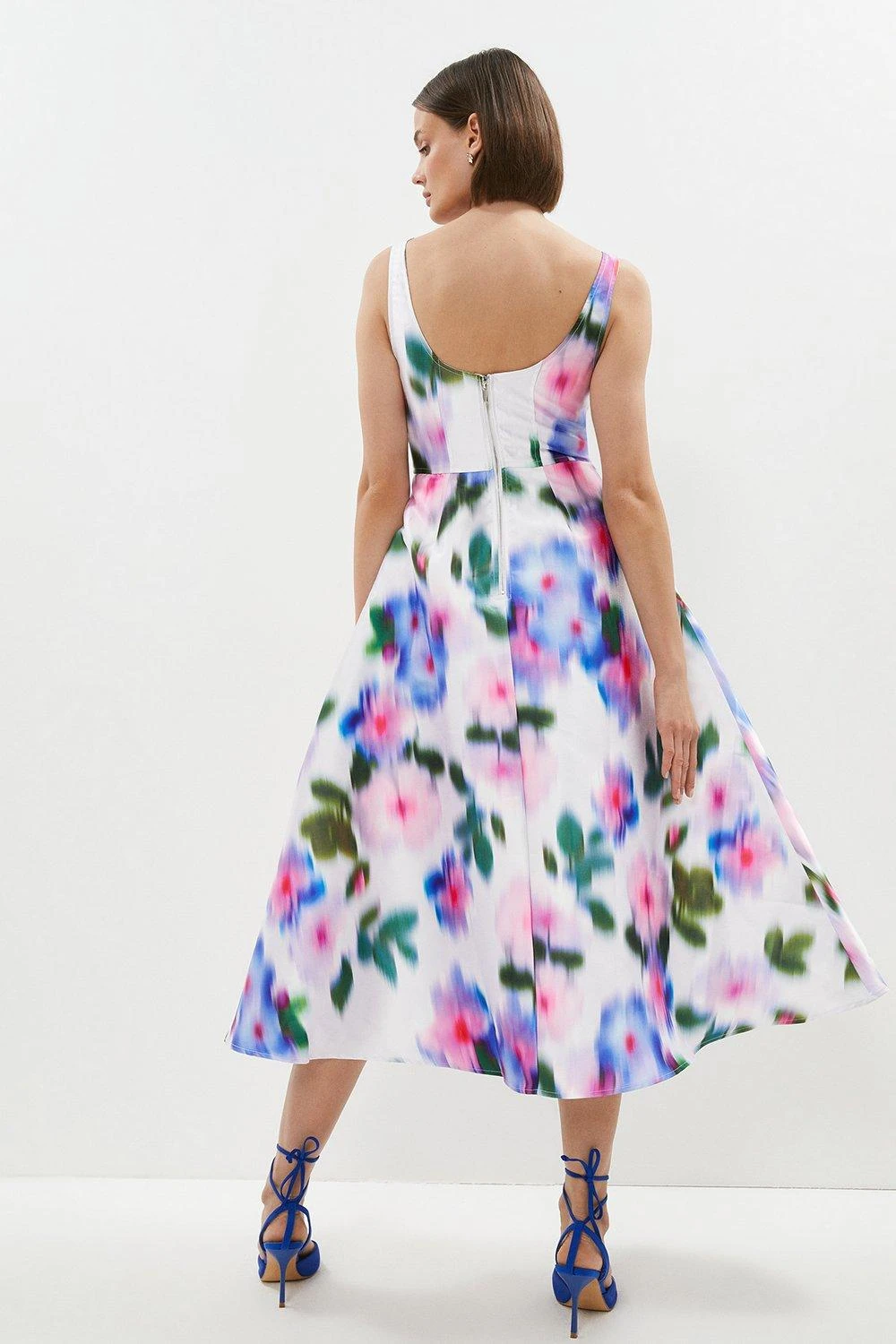 Coast Printed Fitted Bodice Full Midi Dress 5 Coast Printed Fitted Bodice Full Midi Dress - Image 3