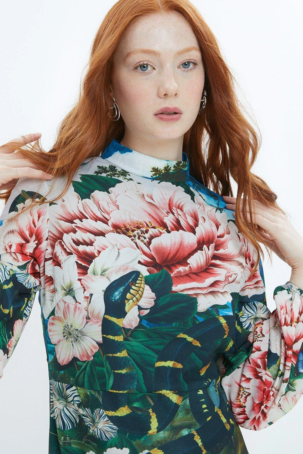 Coast Alexandra Gallagher High Neck Midi Dress 4 Coast Alexandra Gallagher High Neck Midi Dress - Image 2