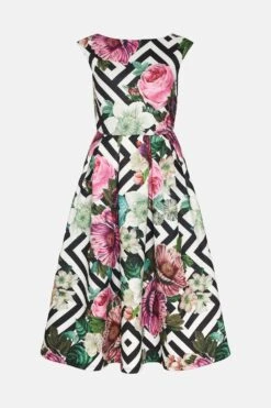 Coast Alex Gallagher Placement Print Full Skirt Dre 9 Coast Alex Gallagher Placement Print Full Skirt Dre -Simply Feminine Shop bcc03032 mono xl 3