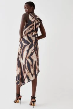 Coast Glossy Organza Cowl Neck Dress 9 Coast Glossy Organza Cowl Neck Dress -Simply Feminine Shop bcc05515 animal xl 3